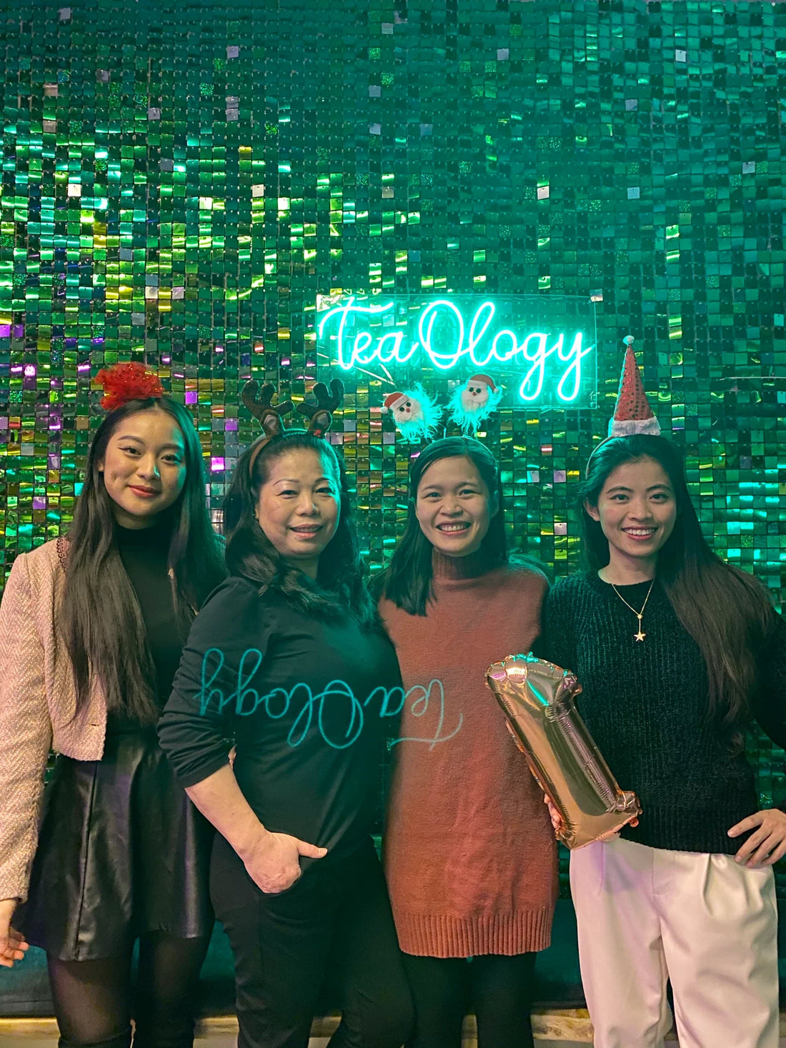 Happy Birthday TeaOlogy!!!!!! 🎂🎉🎁