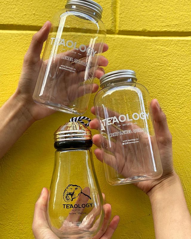 TeaOlogy and Reusable Plastic Bottles Collection 💚